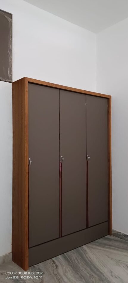 Aluminium Wardrobe