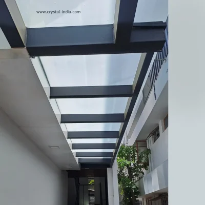 pergola-glass-black-frame-with-white-frosted-glass